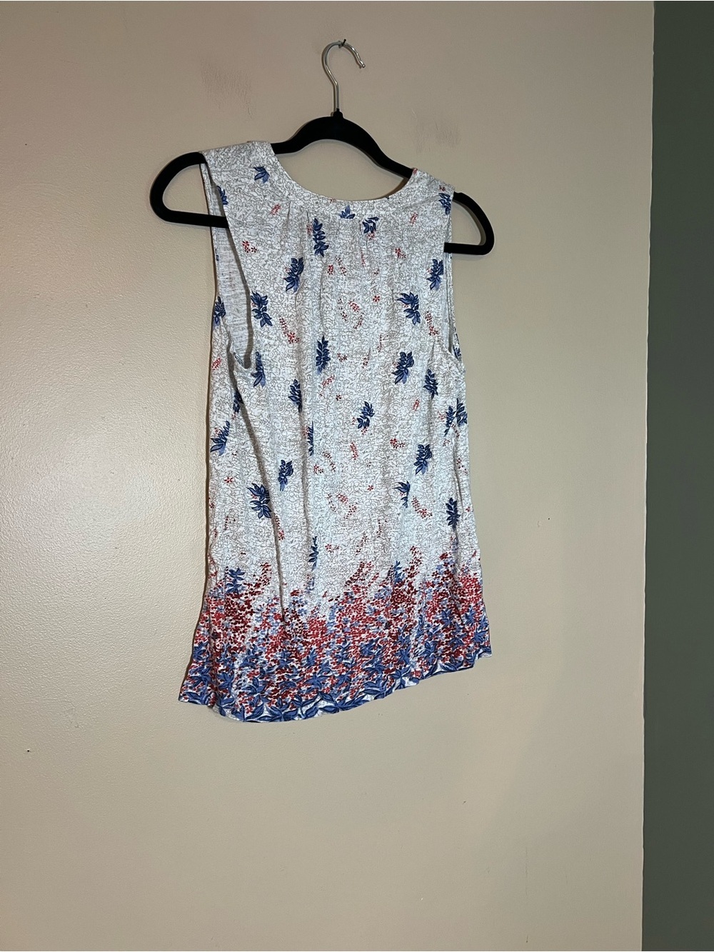 Lucky Brand Women's Small V Neck Floral Tank Bohemian Casual - Picture 3 of 4